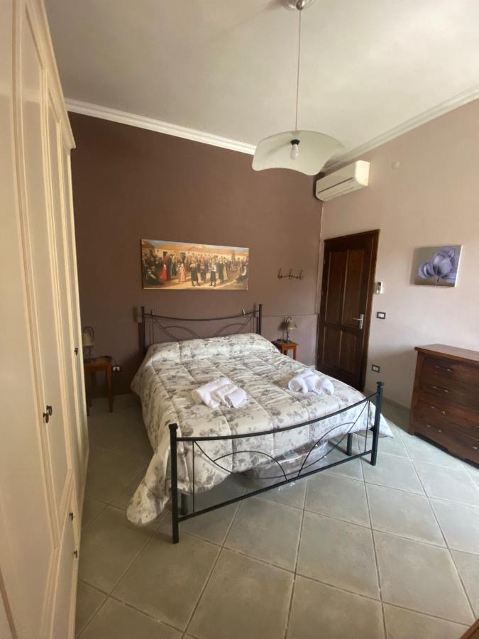 B&B Su Frori Arrubiu Теулада Экстерьер фото